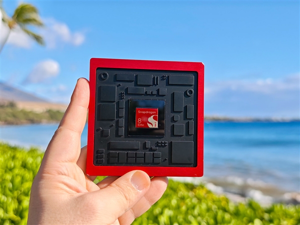 超越苹果A19 Pro！骁龙8 Elite Gen5多核成绩突破1.2万：史无前例 骁龙8 Gen5 第1张