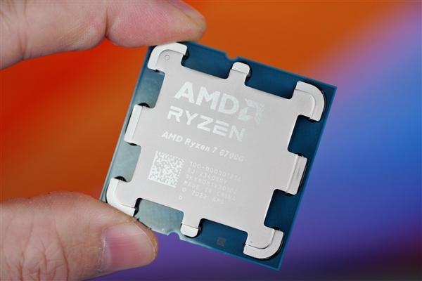 AMD锐龙9000G APU果然没让我们失望!真的有Strix Point高端版本 APU 第1张 AMD锐龙9000G APU果然没让我们失望!真的有Strix Point高端版本 APU 第1张