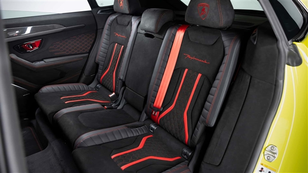 4.0T双涡轮V8插混动力!兰博基尼Urus SE Performante官图发布 兰博基尼Urus Performante 第10张 4.0T双涡轮V8插混动力!兰博基尼Urus SE Performante官图发布 兰博基尼Urus Performante 第10张