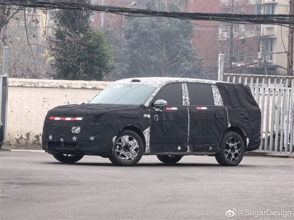 雷军揭秘小米澎程新车:首发昆仑架构!纯平地板+长滑轨 小米澎程新车 昆仑架构 第2张 雷军揭秘小米澎程新车:首发昆仑架构!纯平地板+长滑轨 小米澎程新车 昆仑架构 第2张