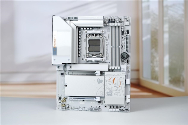 融入雕妹二次元设计!技嘉B850 AORUS ELITE-P ICE主板图赏 技嘉B850 ICE主板 第8张 融入雕妹二次元设计!技嘉B850 AORUS ELITE-P ICE主板图赏 技嘉B850 ICE主板 第8张