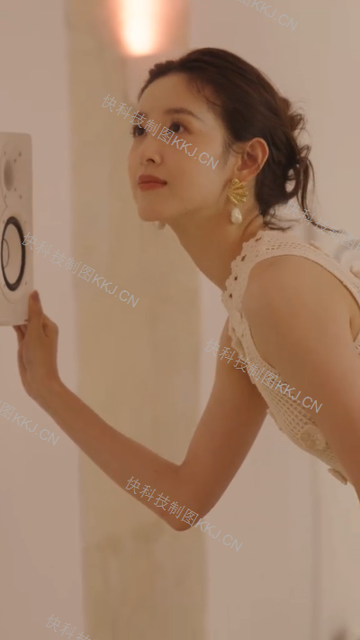 章泽天为欧舒丹拍南法大片 被赞状态梦回“奶茶妹妹” 章泽天 第3张 章泽天为欧舒丹拍南法大片 被赞状态梦回“奶茶妹妹” 章泽天 第3张