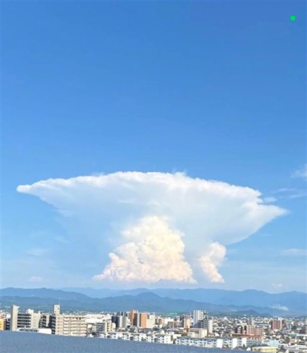 7.1级强震后 日本熊本天空浮现巨型蘑菇云 第5张