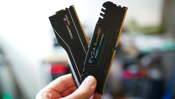 DDR4拖后腿了!英特尔平台DDR4/DDR5性能实测:最大差25.3% 英特尔平台DDR4/DDR5性能实测 第2张 DDR4拖后腿了!英特尔平台DDR4/DDR5性能实测:最大差25.3% 英特尔平台DDR4/DDR5性能实测 第2张