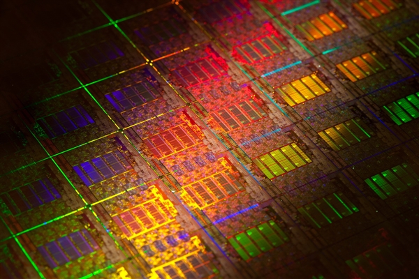 国产自研芯片设备新突破!覆盖90-28nm:已交付头部晶圆厂 国产自研芯片 第2张 国产自研芯片设备新突破!覆盖90-28nm:已交付头部晶圆厂 国产自研芯片 第2张