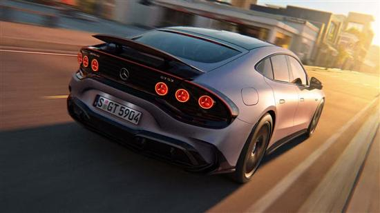 对标保时捷Taycan!奔驰AMG GT53四门轿跑亮相:仅10分钟补能534km 奔驰AMG GT53四门轿跑 第4张 对标保时捷Taycan!奔驰AMG GT53四门轿跑亮相:仅10分钟补能534km 奔驰AMG GT53四门轿跑 第4张