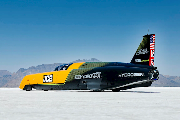 653km/h人飞魂追!氢动力车陆地速度纪录被刷新 氢动力车 第1张 653km/h人飞魂追!氢动力车陆地速度纪录被刷新 氢动力车 第1张