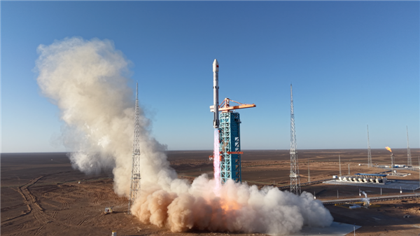 中国首次火箭陆地回收成功!蓝箭航天详解朱雀三号遥二入轨、回收全程 朱雀三号遥二 第1张 中国首次火箭陆地回收成功!蓝箭航天详解朱雀三号遥二入轨、回收全程 朱雀三号遥二 第1张