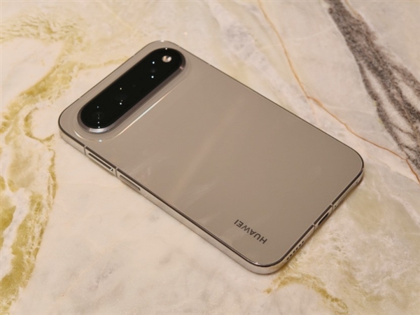 华为Pura X View上手:最具颠覆性的直板手机 View 第8张 华为Pura X View上手:最具颠覆性的直板手机 View 第8张
