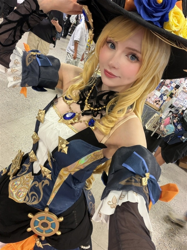 《生化4RE》阿什莉体模Cos新照 性感诱人 Cos 第7张