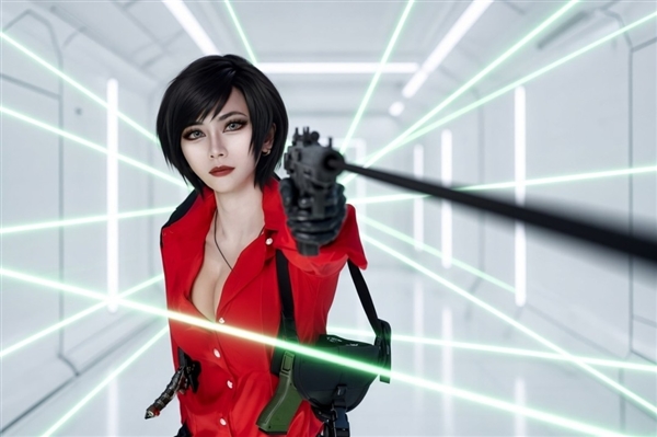 美女Cos《生化危机》艾达王美照 性感好身材藏不住 Cos 生化危机 第11张