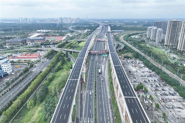 交通运输部明确！我国高速公路收费标准今后将明显降低 我国高速公路收费标准今后将明显降低 第1张