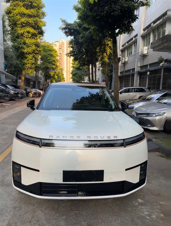 小鹏GX车主爆改爱车成路虎揽胜:不懂车的真给唬住了 小鹏GX 第1张 小鹏GX车主爆改爱车成路虎揽胜:不懂车的真给唬住了 小鹏GX 第1张