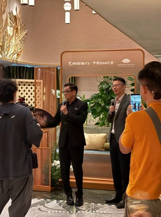72岁“鸠摩智”演员化身美食博主 为游客介绍香港 第4张 72岁“鸠摩智”演员化身美食博主 为游客介绍香港 第4张