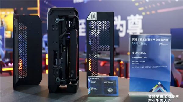 显卡不插主板了!铭瑄Z890 ITX主板用MCIO接口外接显卡 铭瑄Z890 ITX主板 MCIO接口外接显卡 第1张 显卡不插主板了!铭瑄Z890 ITX主板用MCIO接口外接显卡 铭瑄Z890 ITX主板 MCIO接口外接显卡 第1张