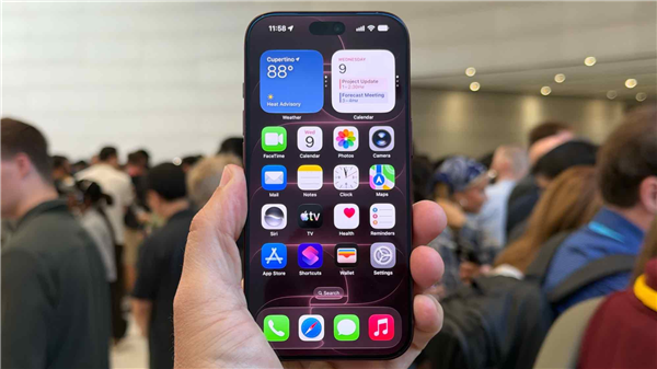 无缘真全面屏!iPhone 20挖孔还在:灵动岛+四曲面设计 iPhone 20 第3张 无缘真全面屏!iPhone 20挖孔还在:灵动岛+四曲面设计 iPhone 20 第3张